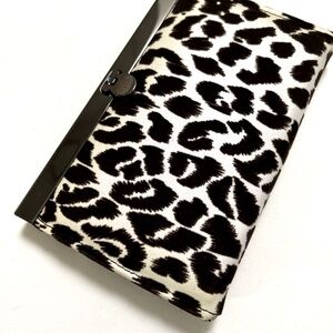NWOT Unbranded Animal Pattern Wallet Leopard Accordion Microsuede Black White